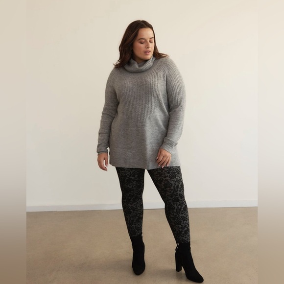 NWT 2X Petite Penningtons Lace Jacquard Black and Gray Leggings - Picture 3 of 9